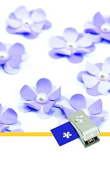 EK Tools • punch medium retro flower ø1"