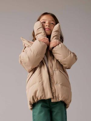Halflange gewatteerde donsjas voor meisjes met afneembare wanten cappuccino