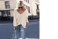 Hippe dames trui met v-hals - thumbnail