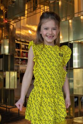 Quapi Meisjes special jurk -  AOP Yellow tekst
