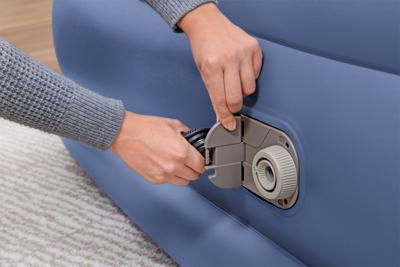 Tritech luchtmatras kingsize met ingebouwde airco-pomp, opblaasbaar matras - Bestway