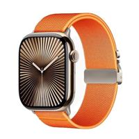 By Qubix - Nylon bandje met Parachute sluiting - Oranje - Compatible met Apple Watch 44mm / 45mm / 46mm / 49mm - Compatible Apple watch bandjes - thumbnail