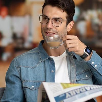 Magnetische stalen band - Zeer sterke magneet - Zwart - Geschikt voor Apple Watch 44mm / 45mm / 46mm / 49mm Magnetische stalen band - Zeer sterke magneet - Zwart - Geschikt voor Apple Watch 44mm / 45mm / 46mm / 49mm