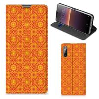 Sony Xperia L4 | Hoesje met Magneet | Batik Oranje - thumbnail