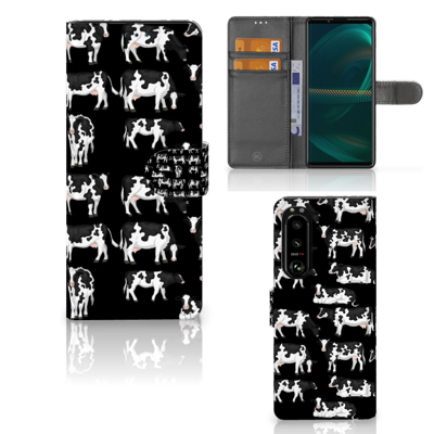 Sony Xperia 5III | Telefoonhoesje | Met pasjeshouder | Koetjes