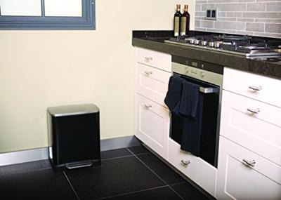 EKO - Europe E-Cube Step Bin 20L Rechthoekig Zwart EKO - Europe E-Cube Step Bin 20L Rechthoekig Zwart