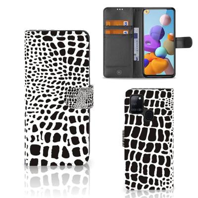 Samsung Galaxy A21s | Telefoonhoesje | Met pasjeshouder | Slangenprint
