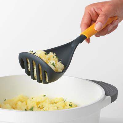 Brabantia Tasty+ Pureestamper Plus Lepel - Honey Yellow - Efficiënt en Stijlvol