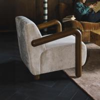 Dutchbone Fauteuil 'Robinson' Chenille en rubberhout - thumbnail