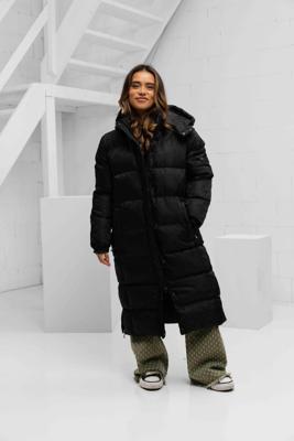 Malelions Monogram Long Puffer Winterjas Dames Zwart - Maat XS - Kleur: Zwart | Soccerfanshop