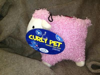Happy Pet curly pet pluche schaap