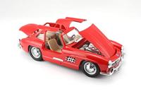 Bburago Mercedes-Benz 300SL 1:24 Auto - thumbnail