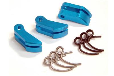 Fastrax lichtgewicht aluminium koppelingsschoenen met veren voor 1/8