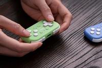 Micro Bluetooth Gamepad Green (8Bitdo) - thumbnail