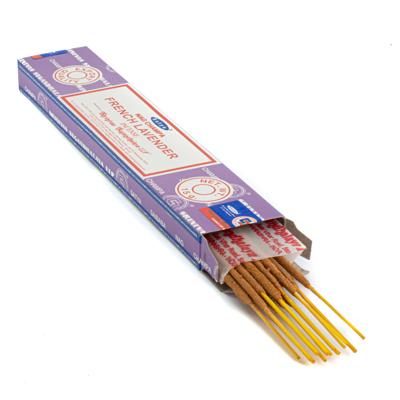 01353 Franse Lavendel - Satya Nag Champa Wierook Stokjes 01353 Franse Lavendel - Satya Nag Champa Wierook Stokjes