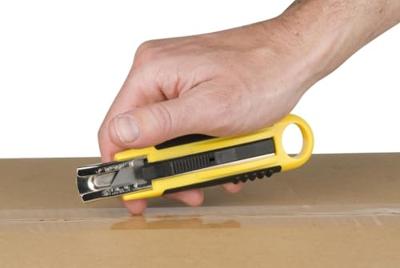 Q-CONNECT veiligheidscutter, met terugschietfunctie Q-CONNECT veiligheidscutter, met terugschietfunctie