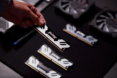 Kingston FURY Renegade Werkgeheugenset voor PC DDR5 32 GB 2 x 16 GB Non-ECC 7200 MHz 288-pins DIMM CL38 KF572C38RSK2-32