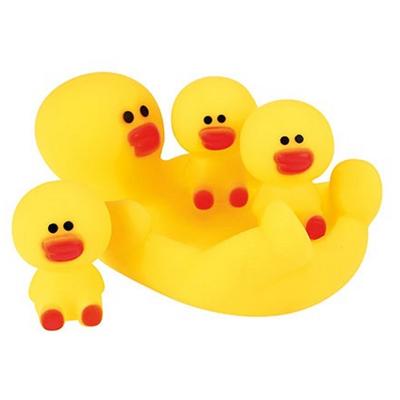 Toi-Toys Little stars grote badeend met 3 kleine badeendjes Toi-Toys Little stars grote badeend met 3 kleine badeendjes