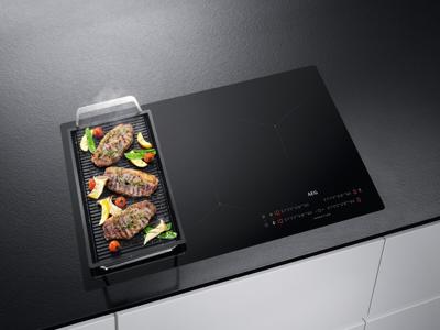 AEG 6000 serie Bridge inductie Kookplaat 80 cm ILB84443CB AEG 6000 serie Bridge inductie Kookplaat 80 cm ILB84443CB