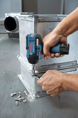 Bosch Professional Bosch Power Tools 06019E0103 Accu-draaislagmoeraanzetter 12 V Aantal meegeleverde accus: 2 Li-ion Incl. 2 accus