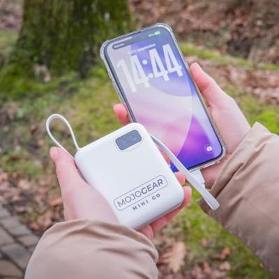 MOJOGEAR MINI GO 10.000mAh powerbank met kabels - Wit