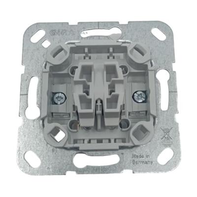 Gira impulsschakelaar inbouw 1-polig (315100) Gira impulsschakelaar inbouw 1-polig (315100)