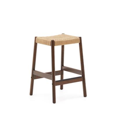 Kave Home Barkruk 'Yalia' Eikenhout, kleur Walnoot (zithoogte 66cm) Kave Home Barkruk 'Yalia' Eikenhout, kleur Walnoot (zithoogte 66cm)