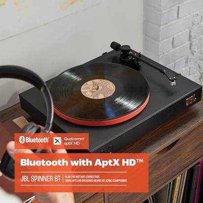 JBL Spinner BT, Hoogwaardige Bluetooth AptX-HD Platenspeler voor Speakers en Koptelefoons, in Zwart/Oranje