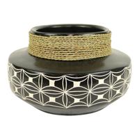 Brede Terracotta Vaas Zwart met Touw - thumbnail