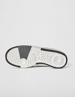 Nike Gamma Force Sneakers Dames 37.5