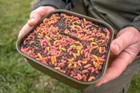 Korum Maggot Tub And Riddle 2Pt. 1.2L - thumbnail