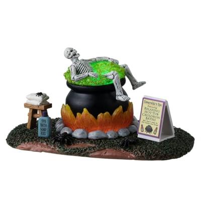 Lemax nothing like a hot bath verlicht tafereel Spooky Town 2025