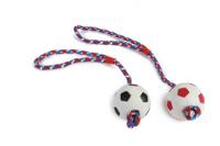 Rubber foam bal aan slingerkoord hondenspeeltje 30 cm - thumbnail