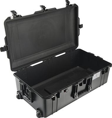 PELI 1615 Air Reiskoffer voor camera-uitrusting, water- en stofdicht, 71 liter volume, zonder schuimrubberen inzetstuk, kleur: zwart