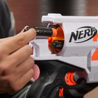 Nerf Ultra Two Blaster + 6 Darts - thumbnail
