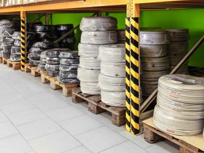Beschermingsprofiel durable c35 hoek 1m geel zwart Beschermingsprofiel durable c35 hoek 1m geel zwart