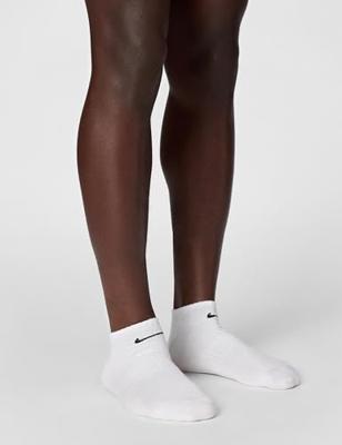 Nike Everyday Lightweight 6-pack Sport Sokken 46-50 Nike Everyday Lightweight 6-pack Sport Sokken 46-50