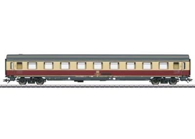 Märklin 43852 H0 sneltreinrijtuig purperrood/beige 1e klas van de DB Avmz 111 Märklin 43852 H0 sneltreinrijtuig purperrood/beige 1e klas van de DB Avmz 111