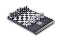 Millennium Chess Genius Pro M815 Schaakcomputer AI-functies, Magnetische schaakstukken, Druksensorbord, Kleurendisplay met verlichting - thumbnail