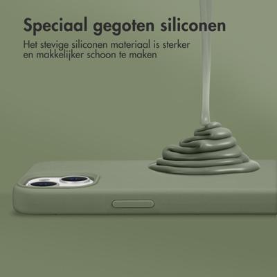 Accezz Liquid Silicone Backcover met MagSafe iPhone 16 Telefoonhoesje
