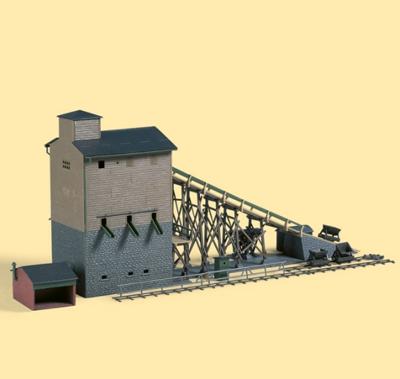 Auhagen 12 266 H0 Oude split- en ballastfabriek Auhagen 12 266 H0 Oude split- en ballastfabriek
