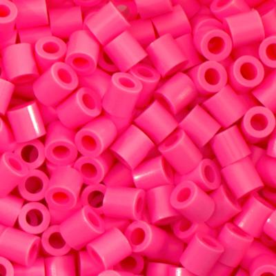 Vaessen Creative • strijkkralen fuchsia 1100st.