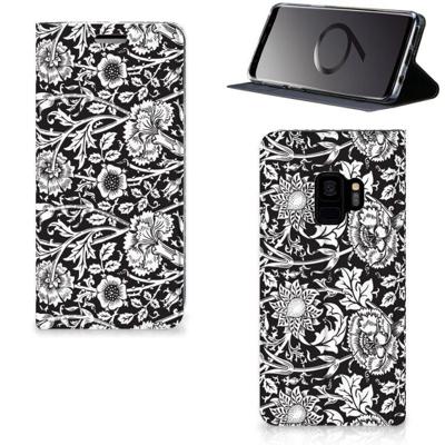 Samsung Galaxy S9 Smart Cover Black Flowers Samsung Galaxy S9 Smart Cover Black Flowers