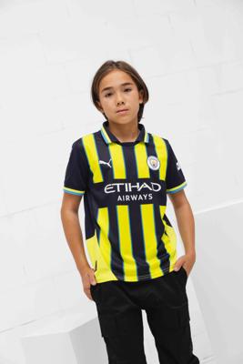 Manchester City Uit Shirt Junior 2024/2025 - Maat 140 - Kleur: ZwartGeel | Soccerfanshop Manchester City Uit Shirt Junior 2024/2025 - Maat 140 - Kleur: ZwartGeel | Soccerfanshop