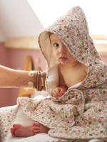 Badcape van katoengaas om te personaliseren + washandje FLORA wit, bedrukt - thumbnail