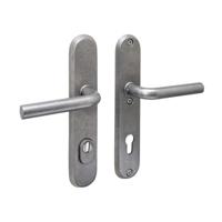 Intersteel SKG3 veiligheidsbeslag achterdeur ovaal 250x50mm kruk/kruk Luzern PC92 kerntrekbeveiliging - PVD RVS getrommeld - thumbnail