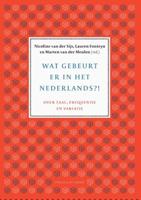 Wat gebeurt er in het Nederlands?  (Paperback) - thumbnail