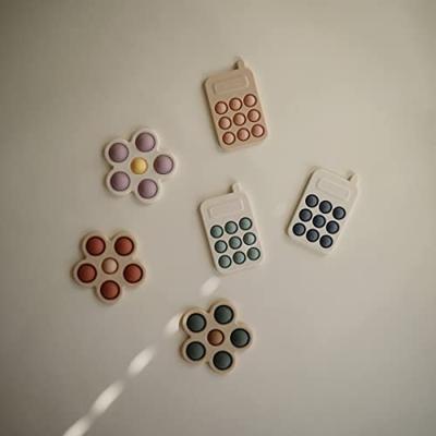 Pop-it telefoon - MUSHIE rozen Pop-it telefoon - MUSHIE rozen