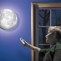 Brandunit Uncle milton maan nachtlamp met afstandsbediening - thumbnail