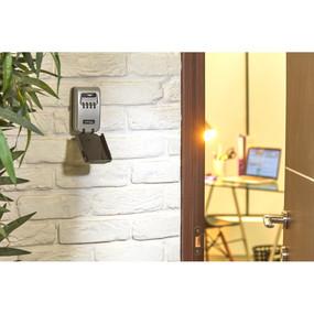 Masterlock Medium Key Lock Box - Zinc alloy construction - Light Up Resettable 4-digit combination - (CR2032 Battery included) - Mounting hardware - thumbnail